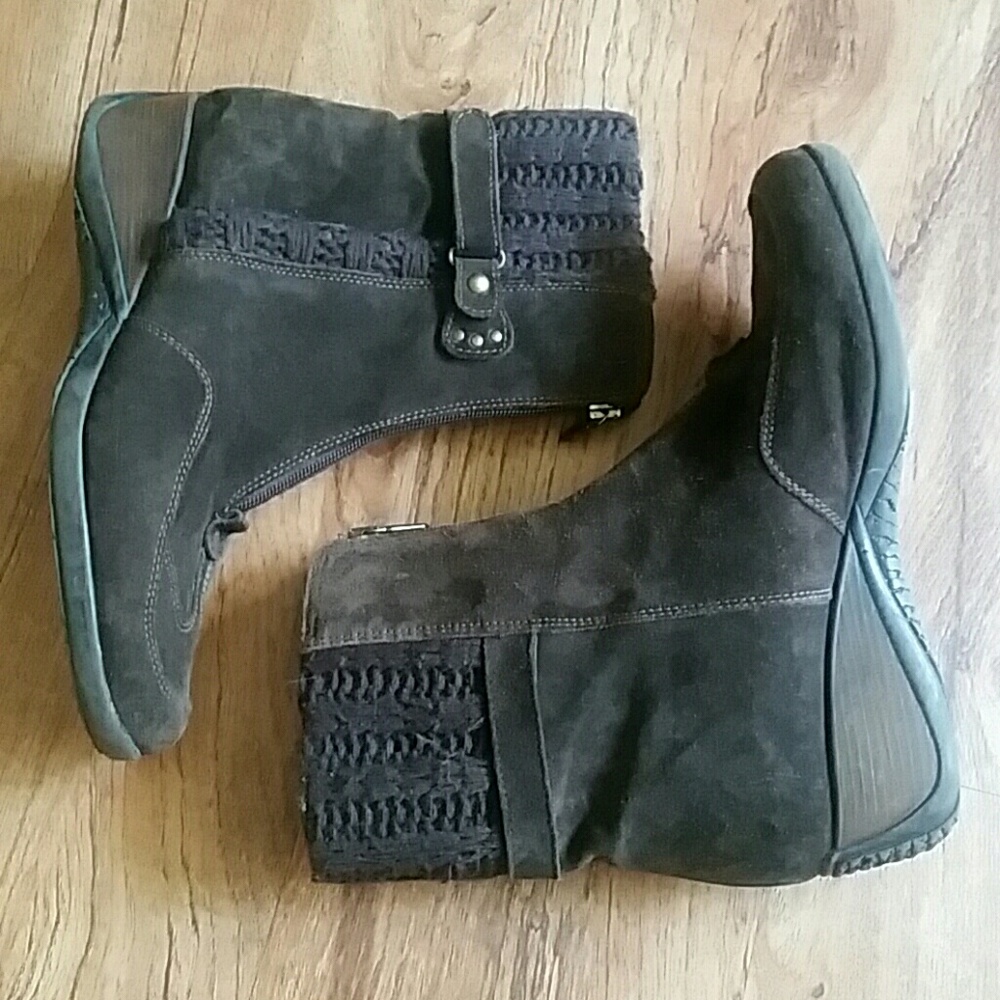 Aquatalia Snow Boots